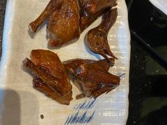 红烧乳鸽-正斗·港式粤菜(SKLP店)