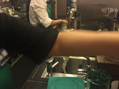 -星巴克臻选(盐城金鹰聚龙湖店)