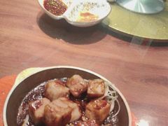 -川流不息·地道川菜·小龙虾(松东路店)