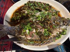 哈尼梯田鱼-香满楼(临安路店)