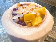 招牌青椰子冻加芒果-广德记·椰子冻手制甜品(福田总店)