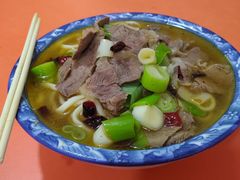 -陕西特色牛肉面