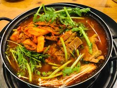 -喇喇排骨火锅·传统韩式脊骨汤(望京西园总店)