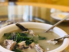 鱼头簕菜汤-东兴黄鳝饭店(江洲店)