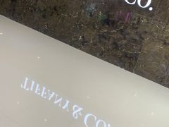 -Tiffany & Co.蒂芙尼
(杭州大厦店)
