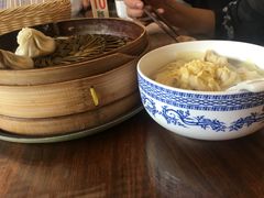 -笑来喜馄饨小笼工坊店(湖滨街店)
