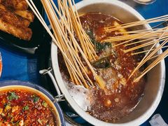 冒鸭血-马路边边 传媒大学店