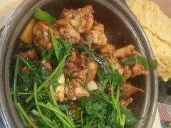 -芳村榕树头叹佬鸡煲(体育西店)