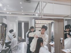 -苑苑发型设计