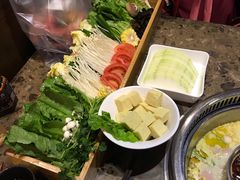 蔬菜拼盘-鱼豆吉·豆浆鱼火锅(宜昌万达店)