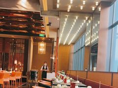 -蝴蝶里·粤菜·点心(滨江龙湖店)