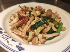 干锅有机花菜-童年小筑餐厅(申花路店)