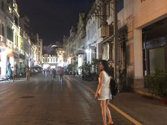 -海口骑楼小吃街