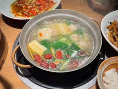 -吃饭皇帝大(长宁龙之梦店)