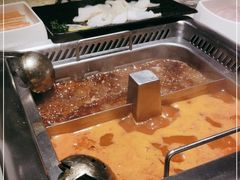 -海底捞火锅鲜切牛肉主题店(长寿路店)