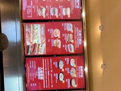 -The Habit Burger Grill 哈比特汉堡(爱琴海店)