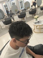 -八佰伴8008星级形象店