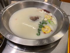营养奶汤锅底-七秒鱼·斑鱼火锅(太阳城店)