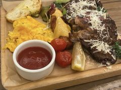 -玲婧胡同·生日蛋糕·餐厅(嘉里城店)