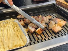 -臻牛烤肉