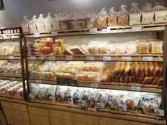 -嘉华饼屋(云冶店)