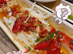 -胡须哥网红竹筒菜