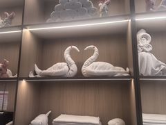 -涨巢·潮玩水疗局