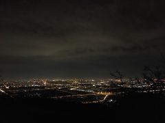 -鬼笑石后山停车场