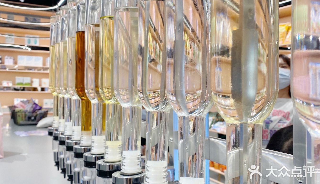 PRAYTY朴荔|美妆集合店购物指南