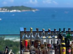 -瑰丽酒店·海吧·天际下午茶·现场DJ·天台酒吧