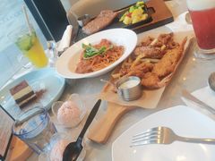 -必胜客(尹山湖歌林公园店)