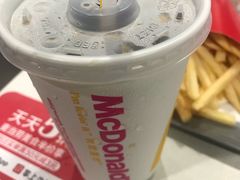 -麦当劳(伟城广场店)