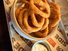 -Side Street街旁(交道口店)