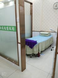 -苗医生专业祛痘·皮肤管理