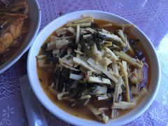 -天乐农家鱼头王(天目湖店)