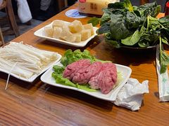 -老北京热气涮羊肉·小龙虾·烤鱼(呼玛路店)