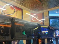 -小魔虎电竞馆·二进制店