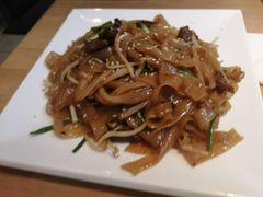 干炒牛河-宏记广东客家菜(丰汇店)