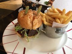 -db Bistro & Oyster Bar by Daniel Boulud(滨海湾金沙店)