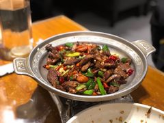 -95号酱骨·一块豆腐(展春园西路店)