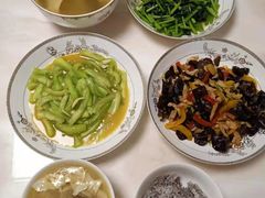-爱的果实月嫂育婴师(世纪东方店)