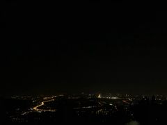 -鬼笑石后山停车场