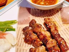 脆皮五花肉-在老街·淮安大排档·甜麻干煸龙虾·烧烤(河下古镇店)