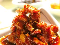 -铜锣湾·有麝自然香(重庆新天地店)