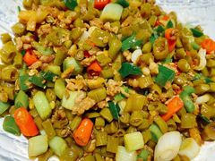 酸豆角炒肉末-湘西小馆(滨河路店)