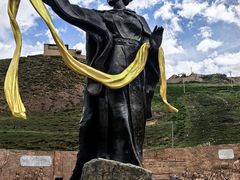 -比如骷髅墙景区