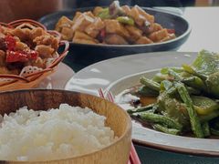 -天天向上素食餐厅(五台山店)
