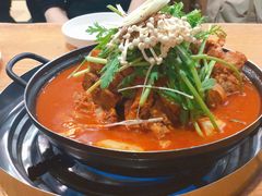 -喇喇排骨火锅·传统韩式脊骨汤(望京西园总店)