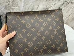 -小飞侠奢侈品回收 寄卖 养护(宝山宝龙广场店)