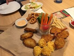 -必胜客(新辰里酒仙桥店)
